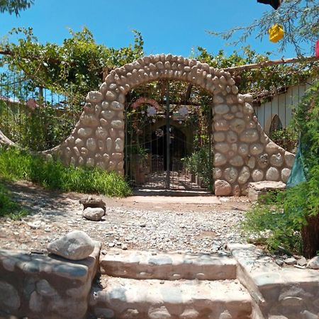 Hostel Mami Cruz Cachí Екстериор снимка
